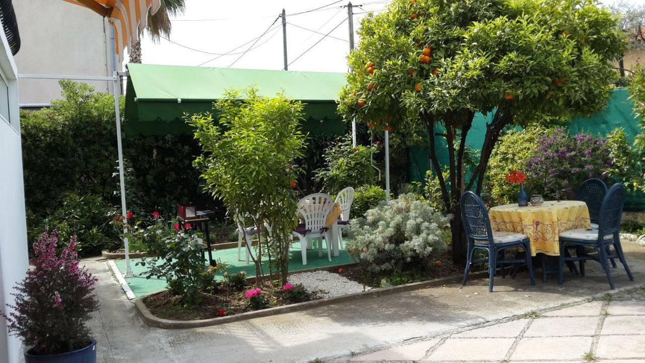Lovely House Cagnes-sur-Mer Esterno foto